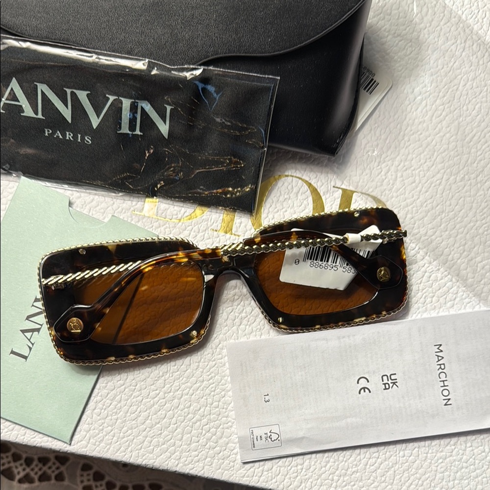 LANVIN Tortoise Shell Square 52mm Sunglasses - NWT - image 6
